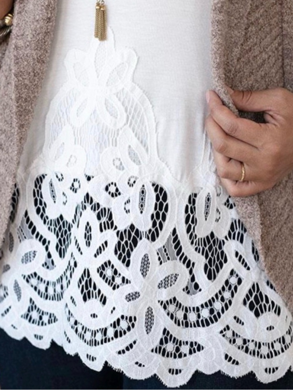 Grace & Lace White Floral Lace Extender